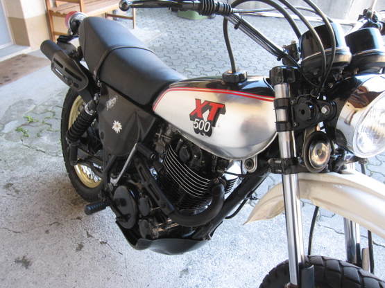 l_44789206_3817.jpg