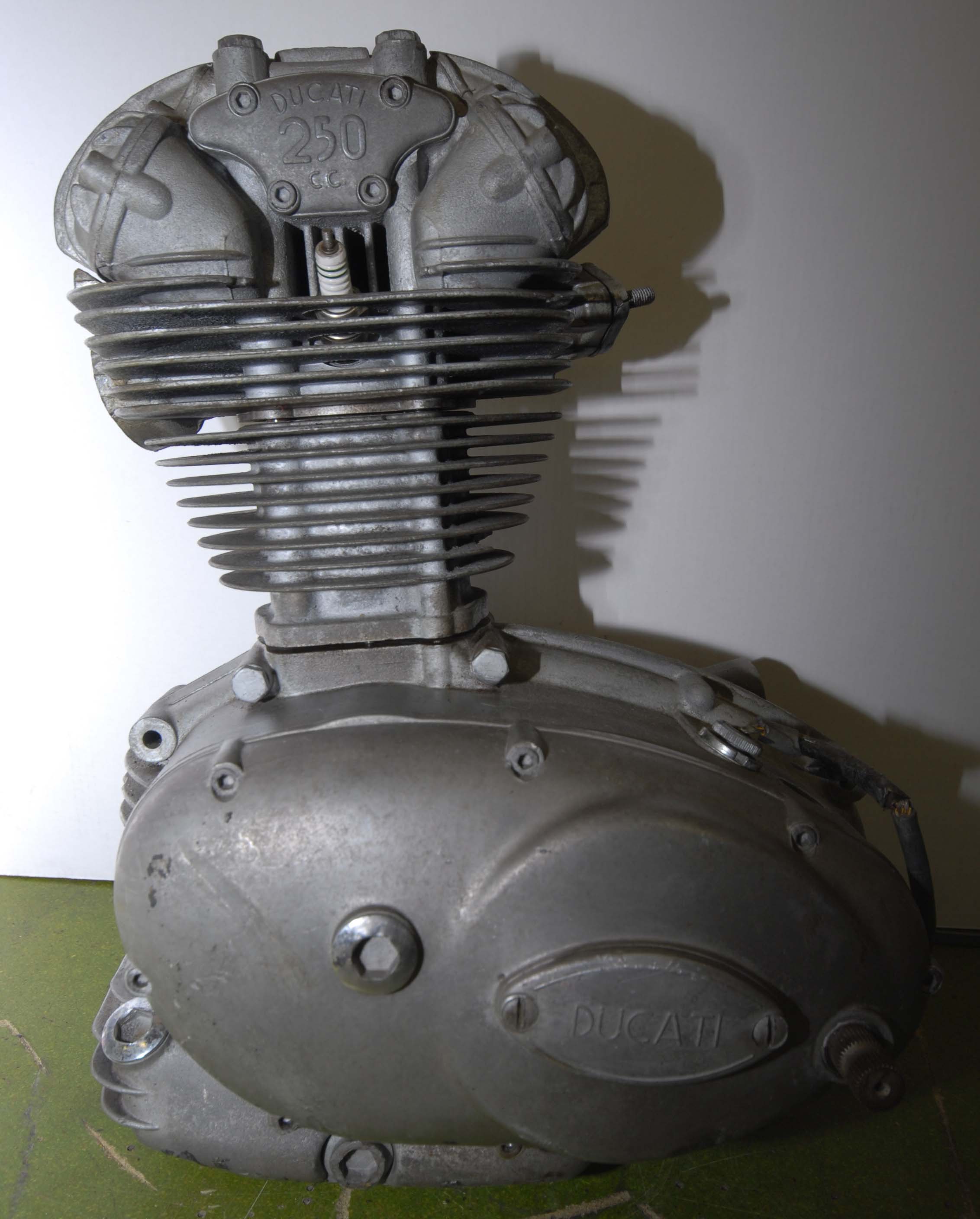 Motor 1 1.jpg