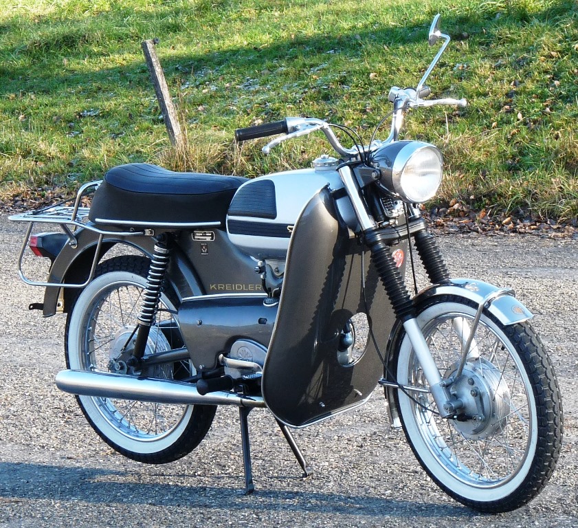 Front rechts.JPG