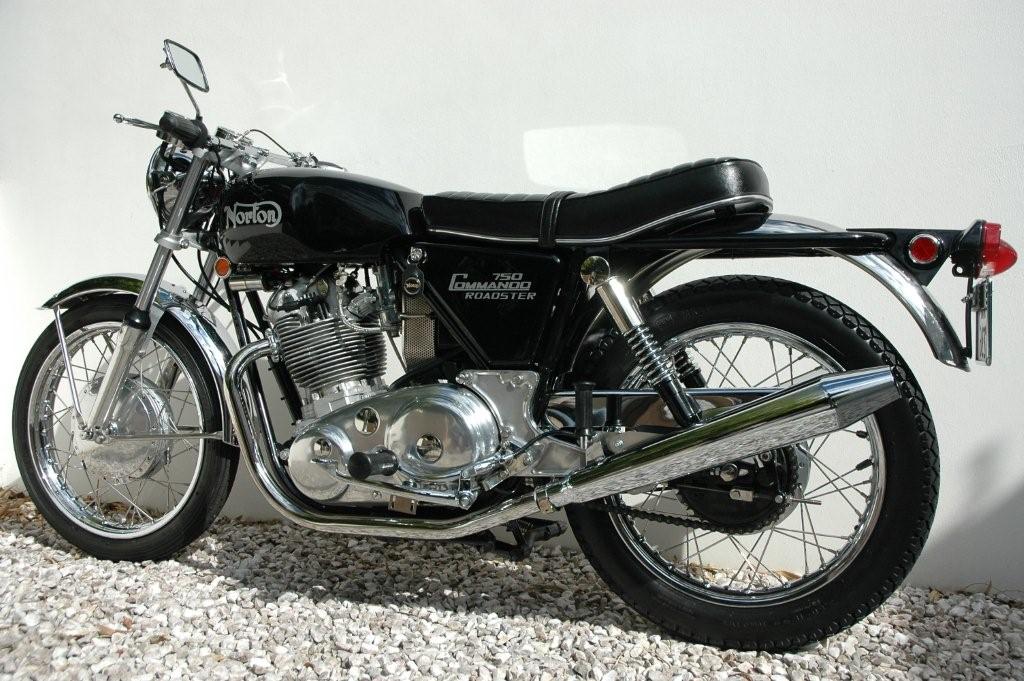 Norton Commando 1.jpg