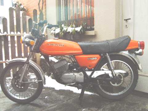 Kawasaki KH125.1.jpg