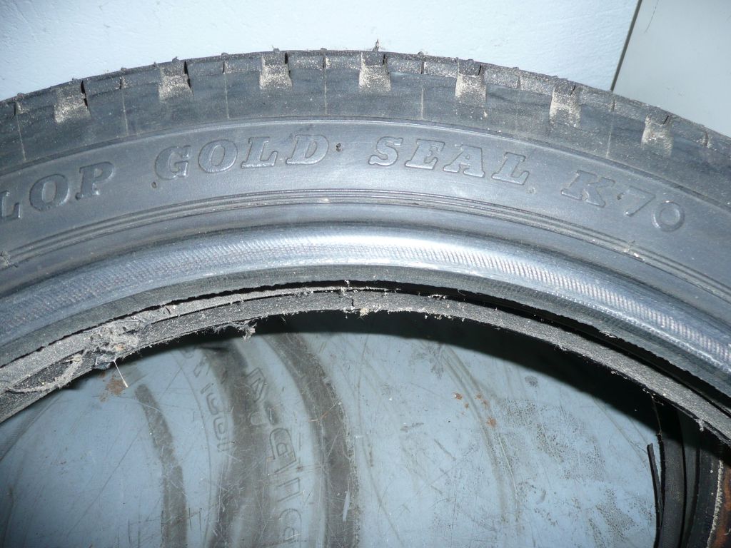 Dunlop Gold Seal_3.jpg