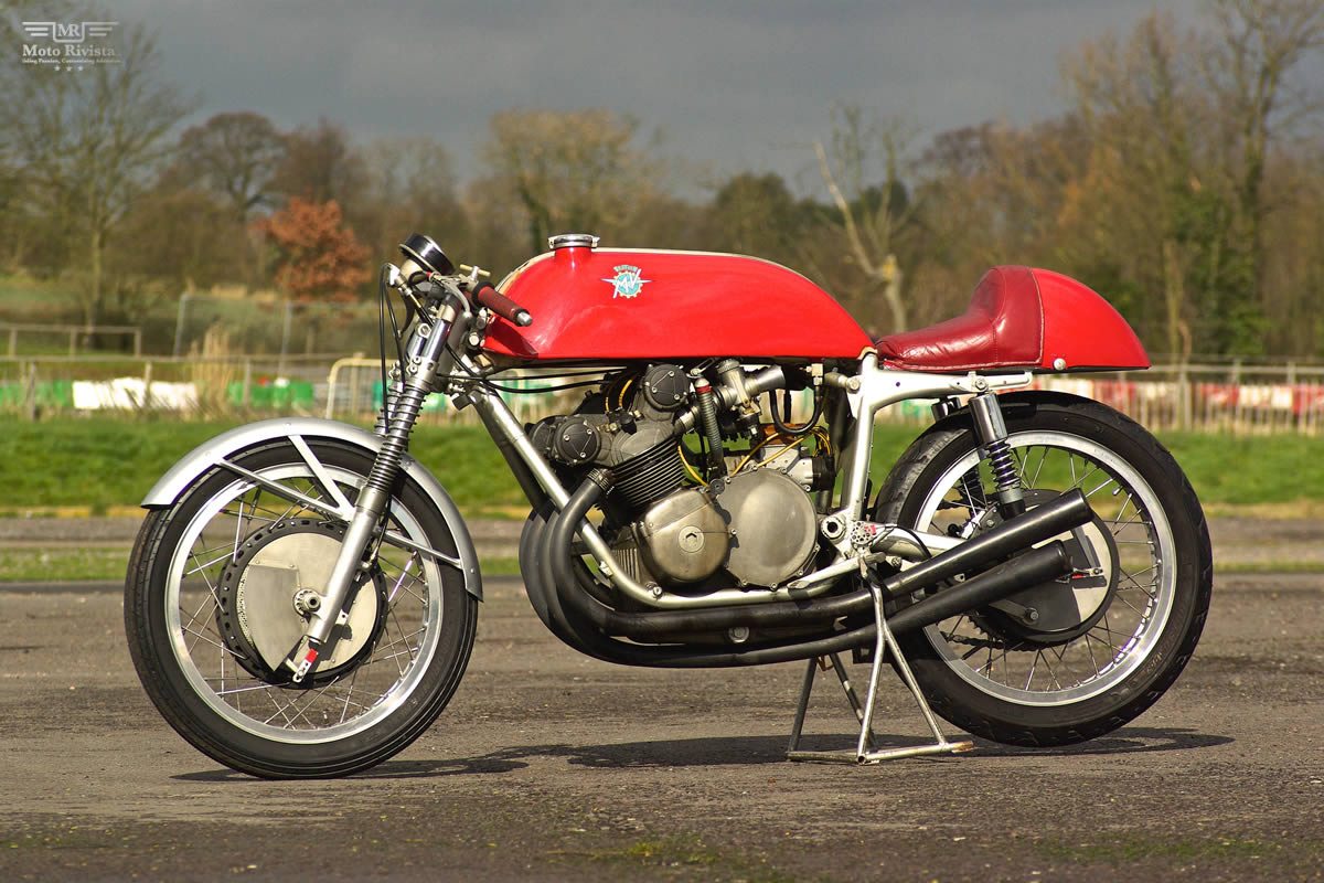 MV Agusta 500 Quattro 1957.jpg