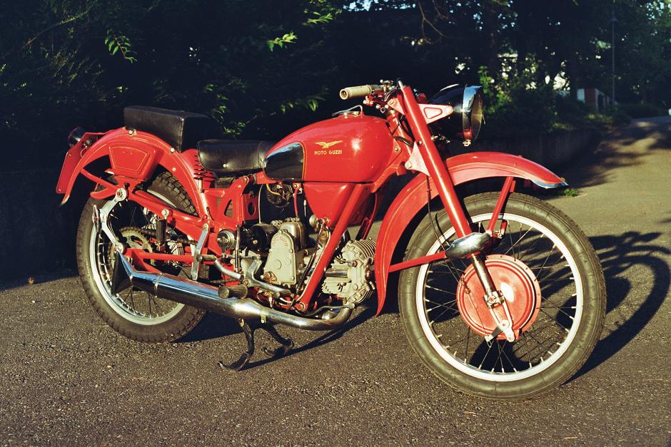 MG 250 Airone Sport (rechte Seite)
