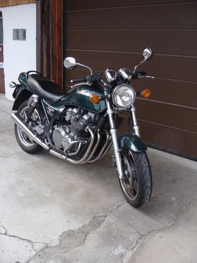 kawi2.JPG
