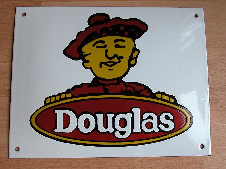 Douglas1 32x25cm.JPG