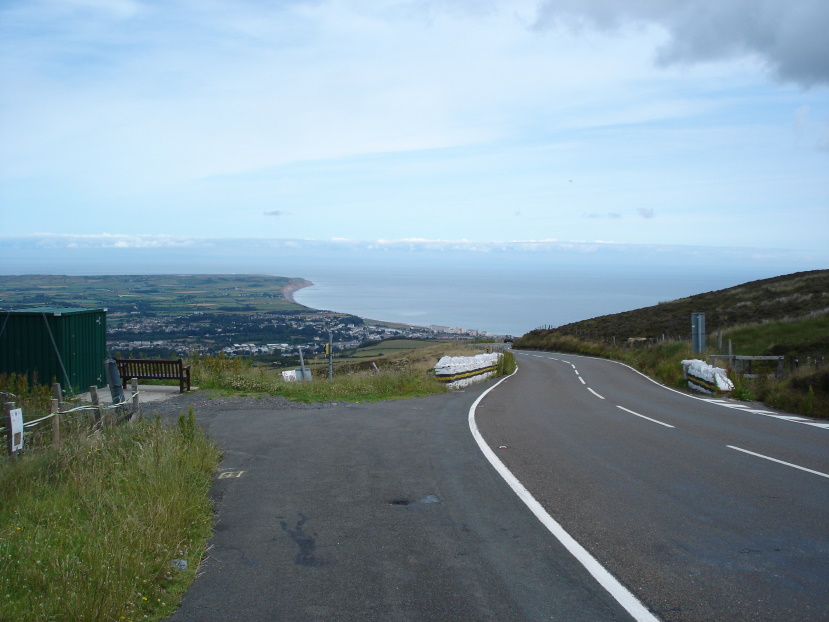 Motorrad isle of man strasse verkleinert.jpg