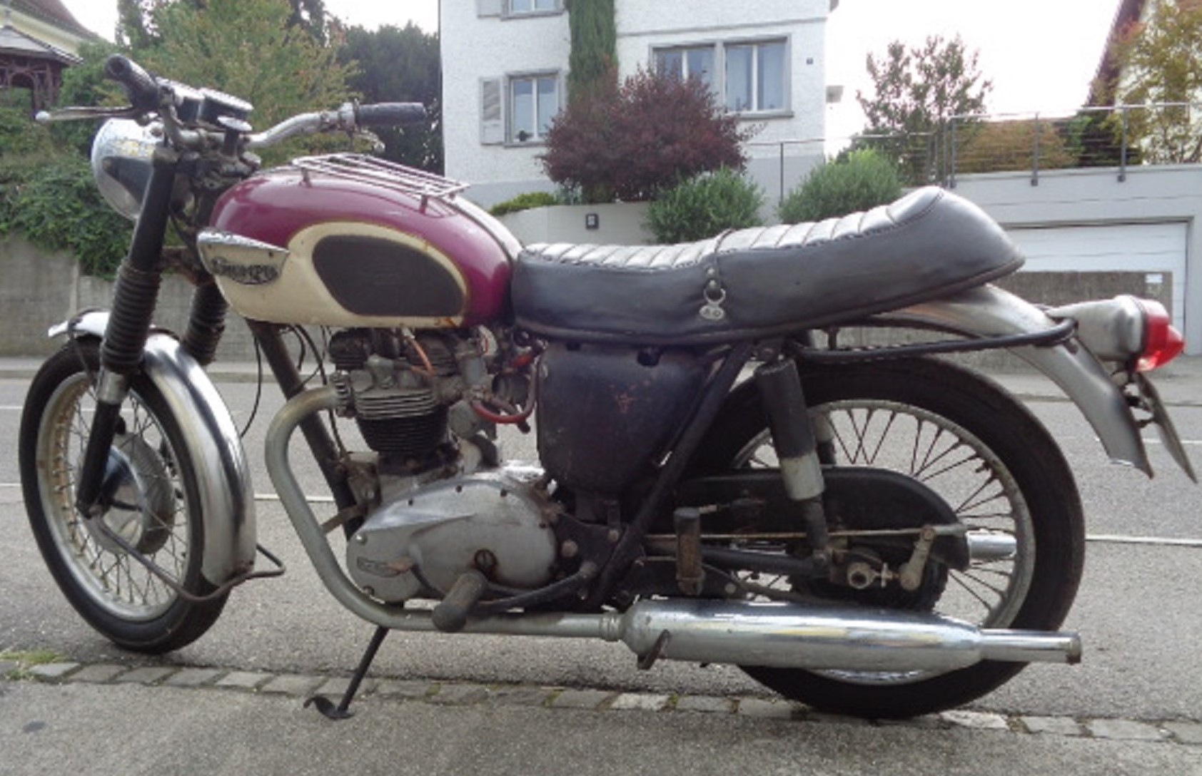 Triumph T120 Kaufzustand 02.jpg