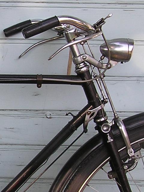 Bremsgestänge eines Raleigh Roadsters (um 1950)