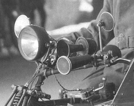 Motosacoche 1000ccm elec Hupe c.JPG