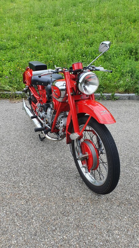 MotoGuzzi7.jpg