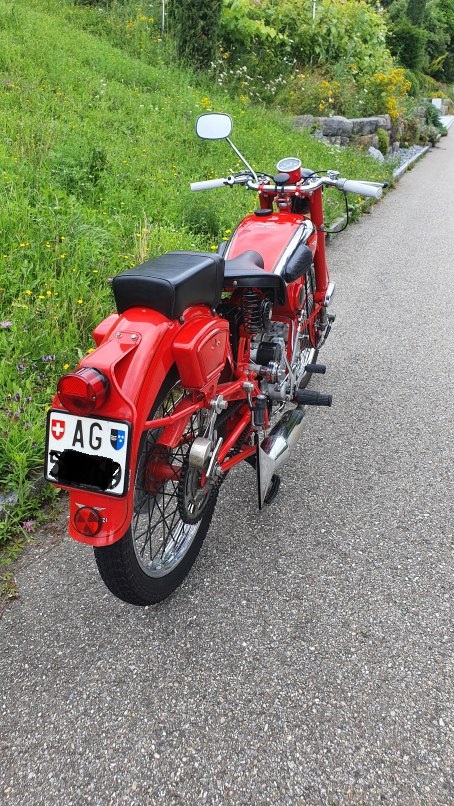 MotoGuzzi6.jpg
