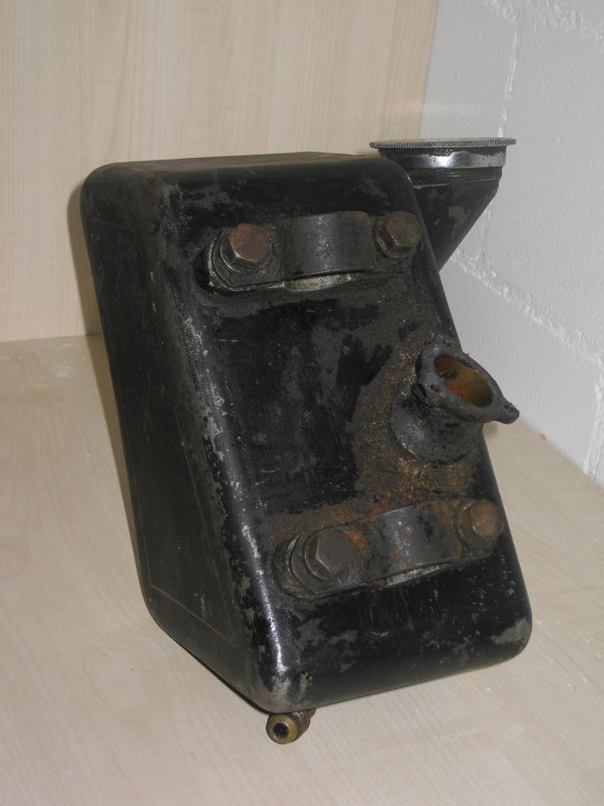 Oeltank2.jpg