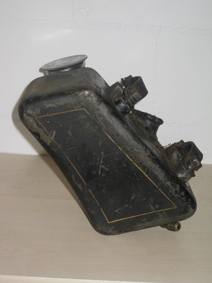 Oeltank3.jpg