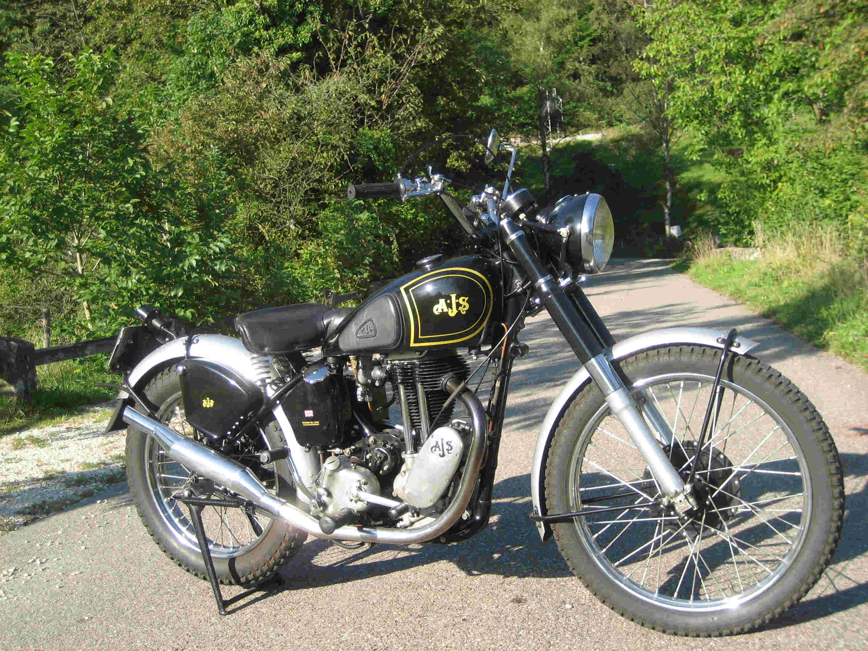 AJS_16C.JPG