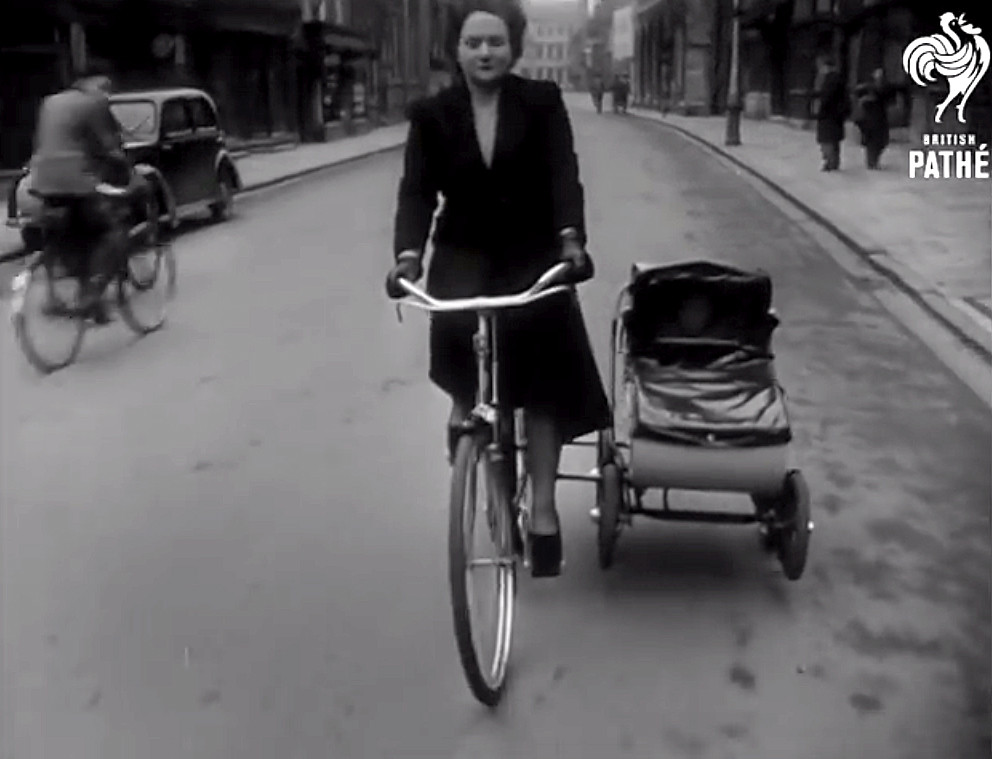 Pram Sidecar 1951.jpg