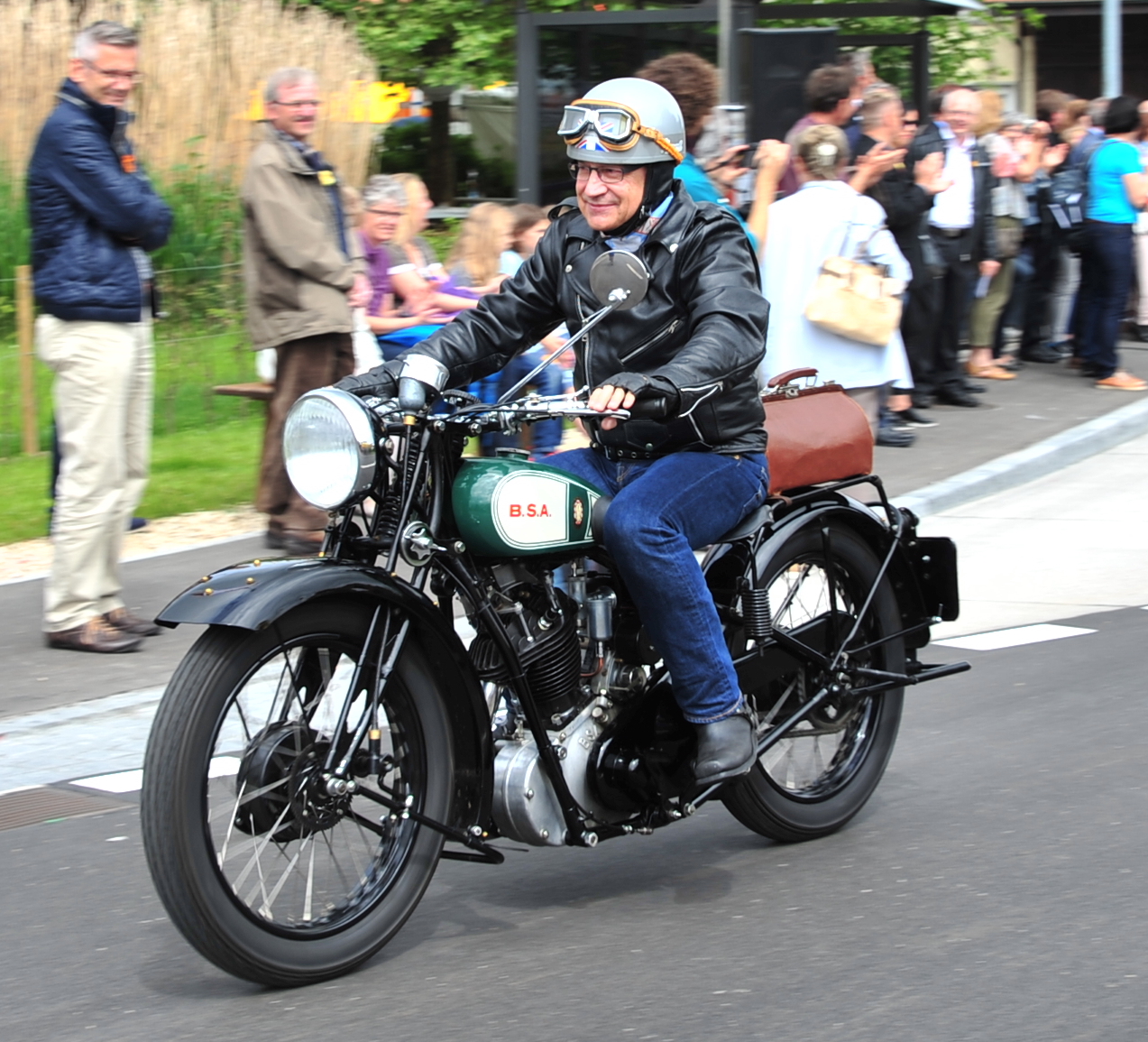 Dorffest_Strassenparade65.JPG