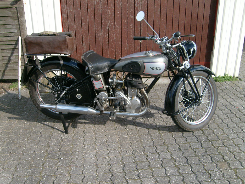 Norton_16H_11.JPG