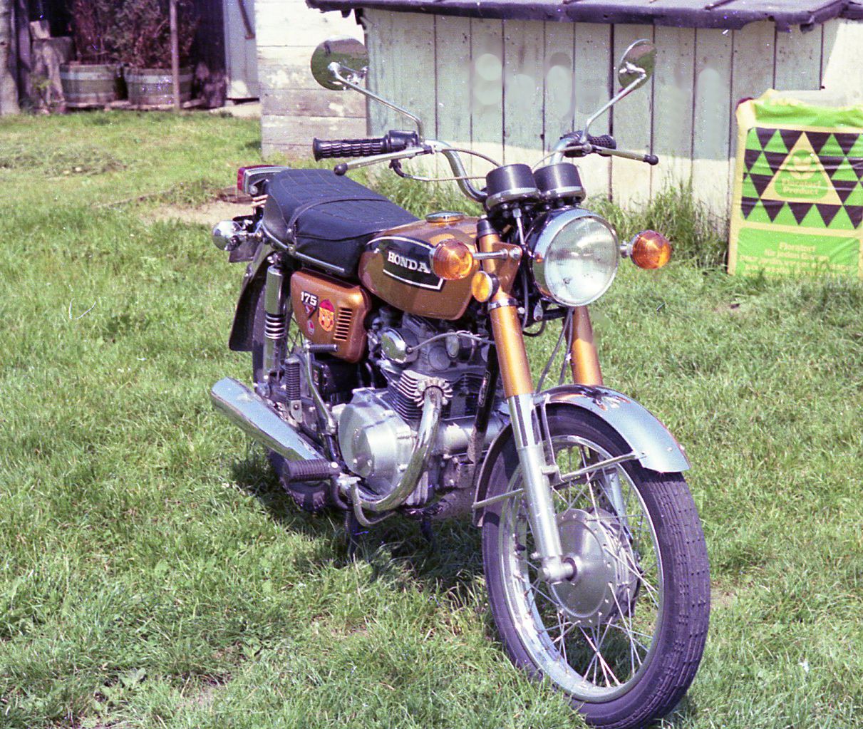 CB 175 1975.jpg