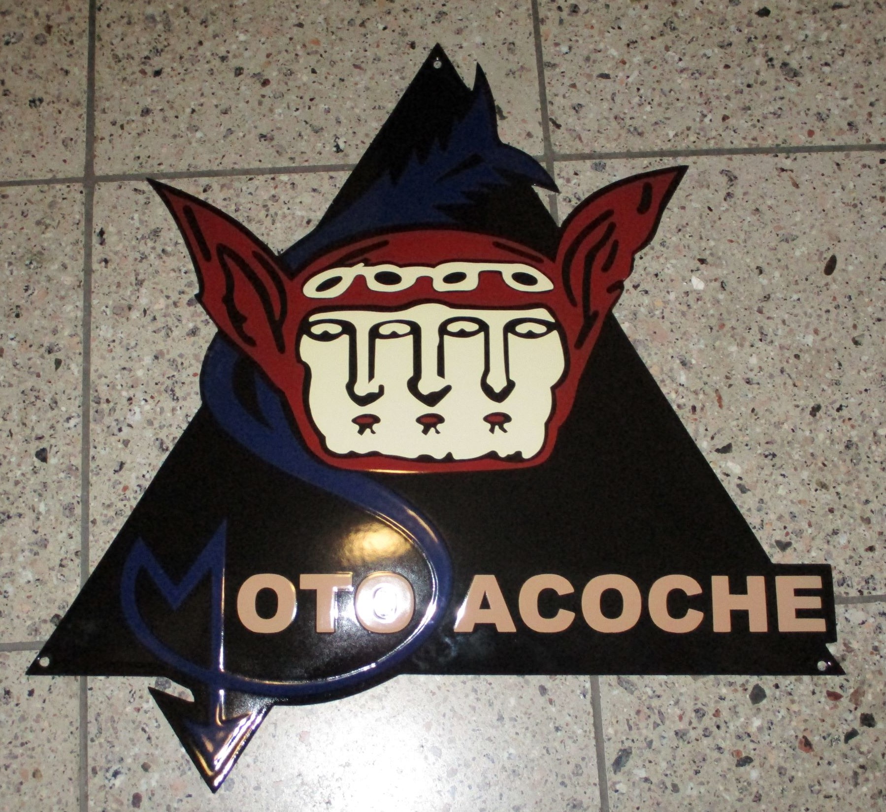 Motosa.Laser3, 47x49cm.JPG