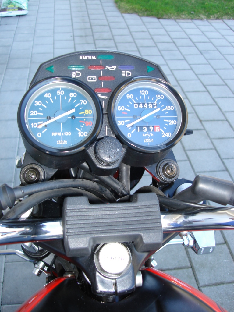 sei 900 v3.JPG
