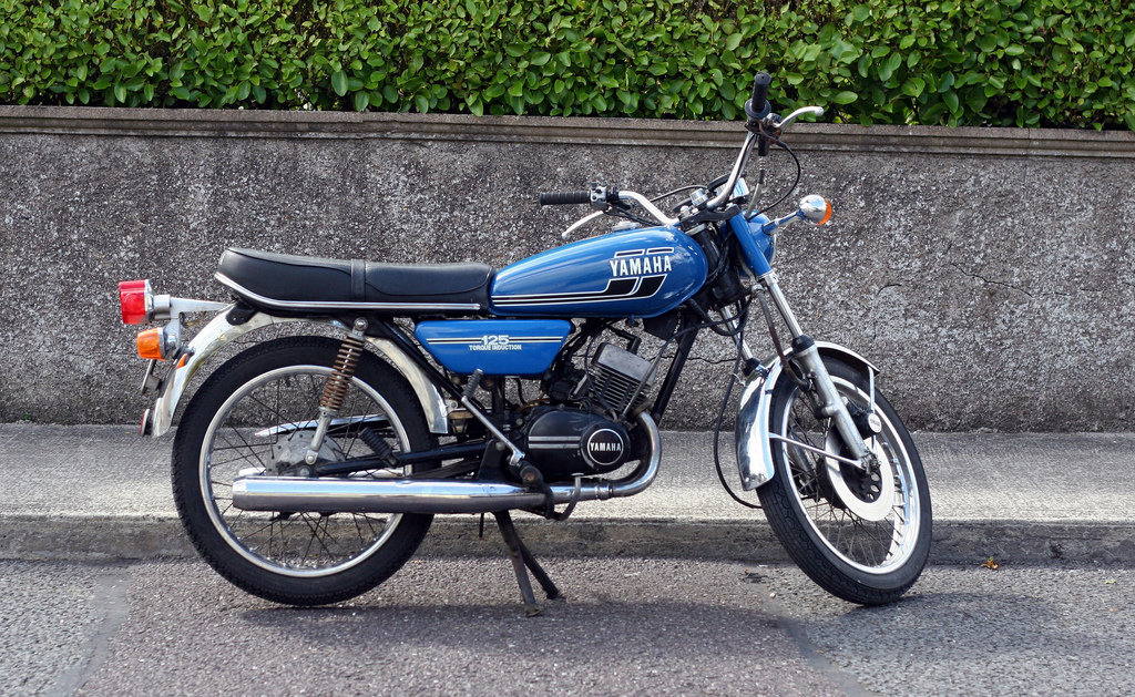 Yamaha 125 DX.jpg