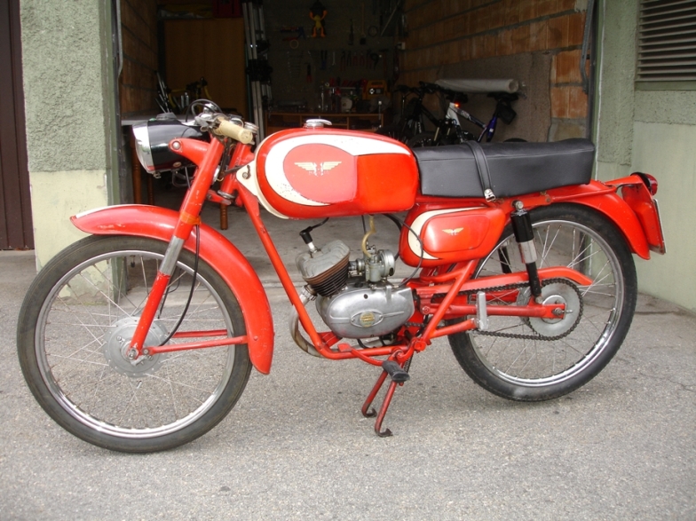 1960 moto morini malanca 70 2T.JPG