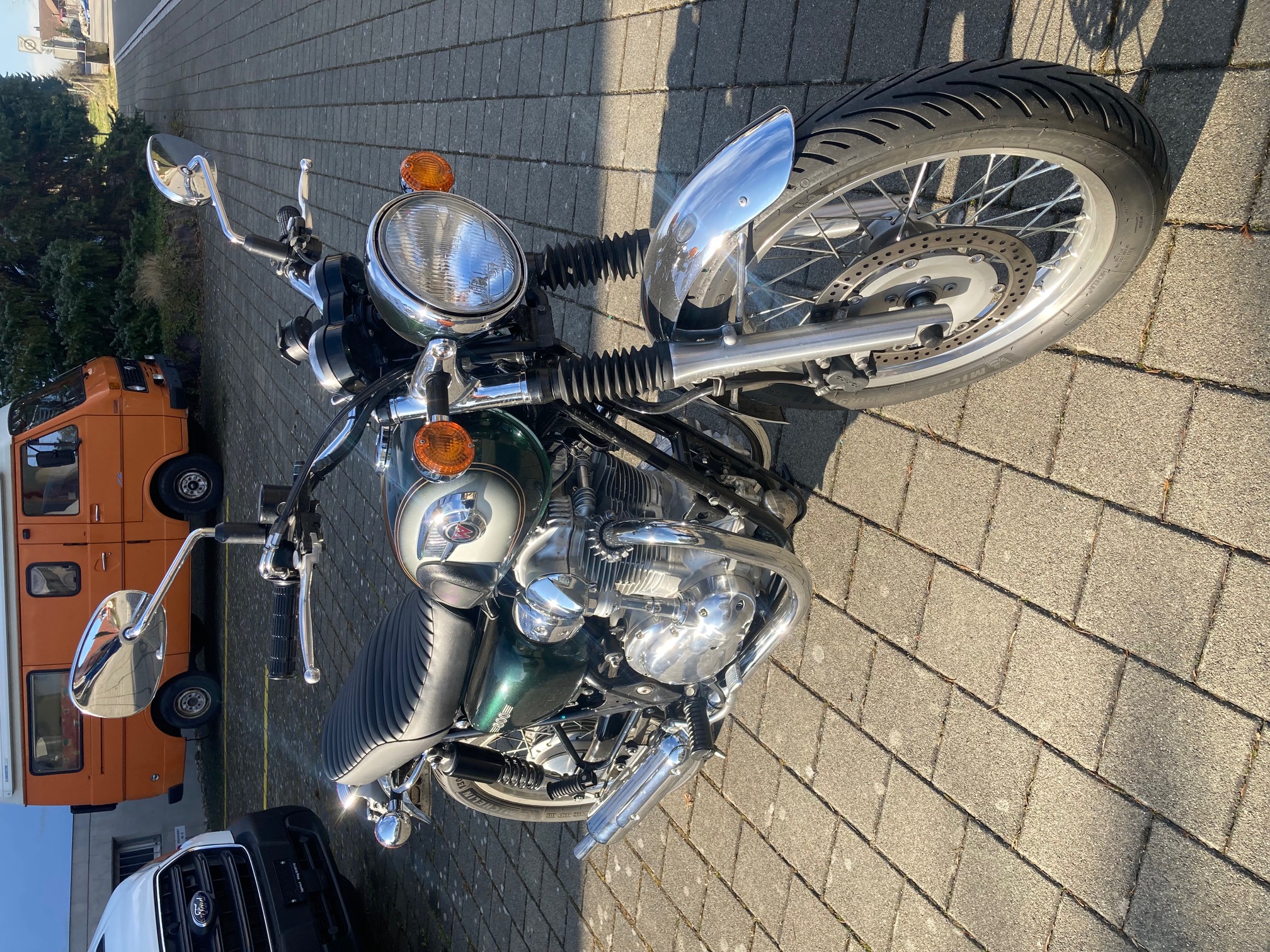 Kawasaki W800 1.jpg