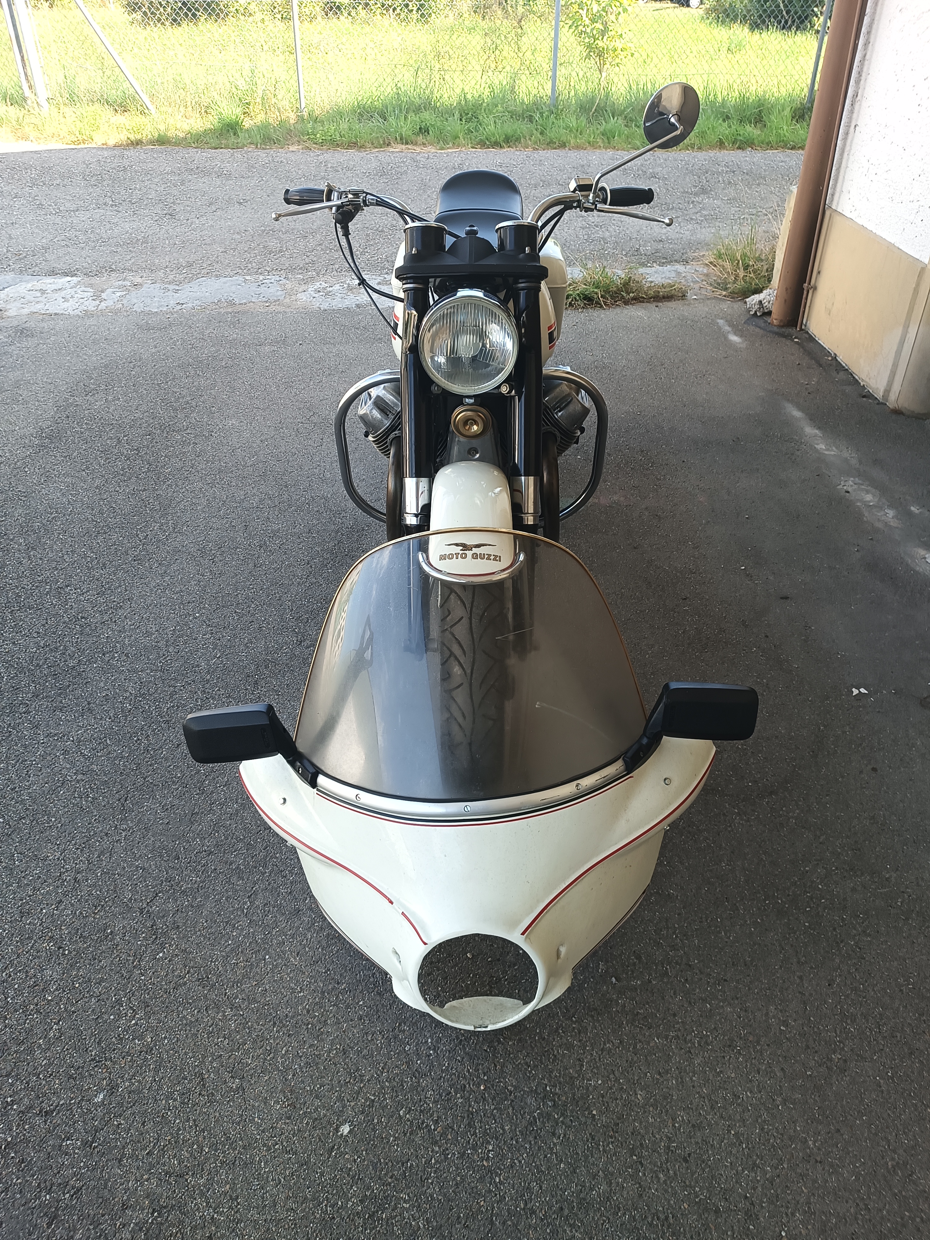 Frontal mit Scheibe.jpg