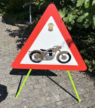 Signal BSA A10.jpg