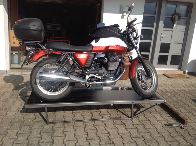 Motorrad-Hebebühne 1.jpeg