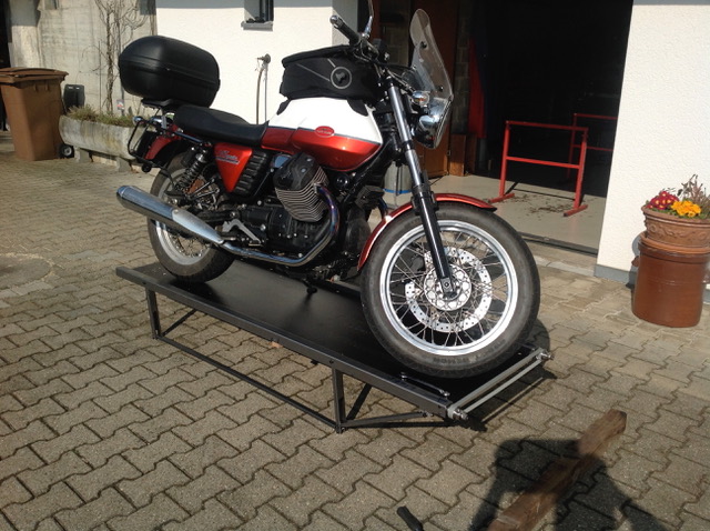 Motorrad-Hebebühne 2.jpeg