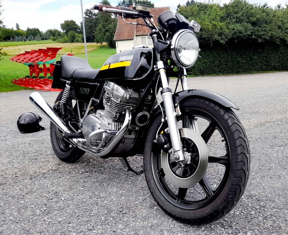 Yamaha XS 500 (3).jpg