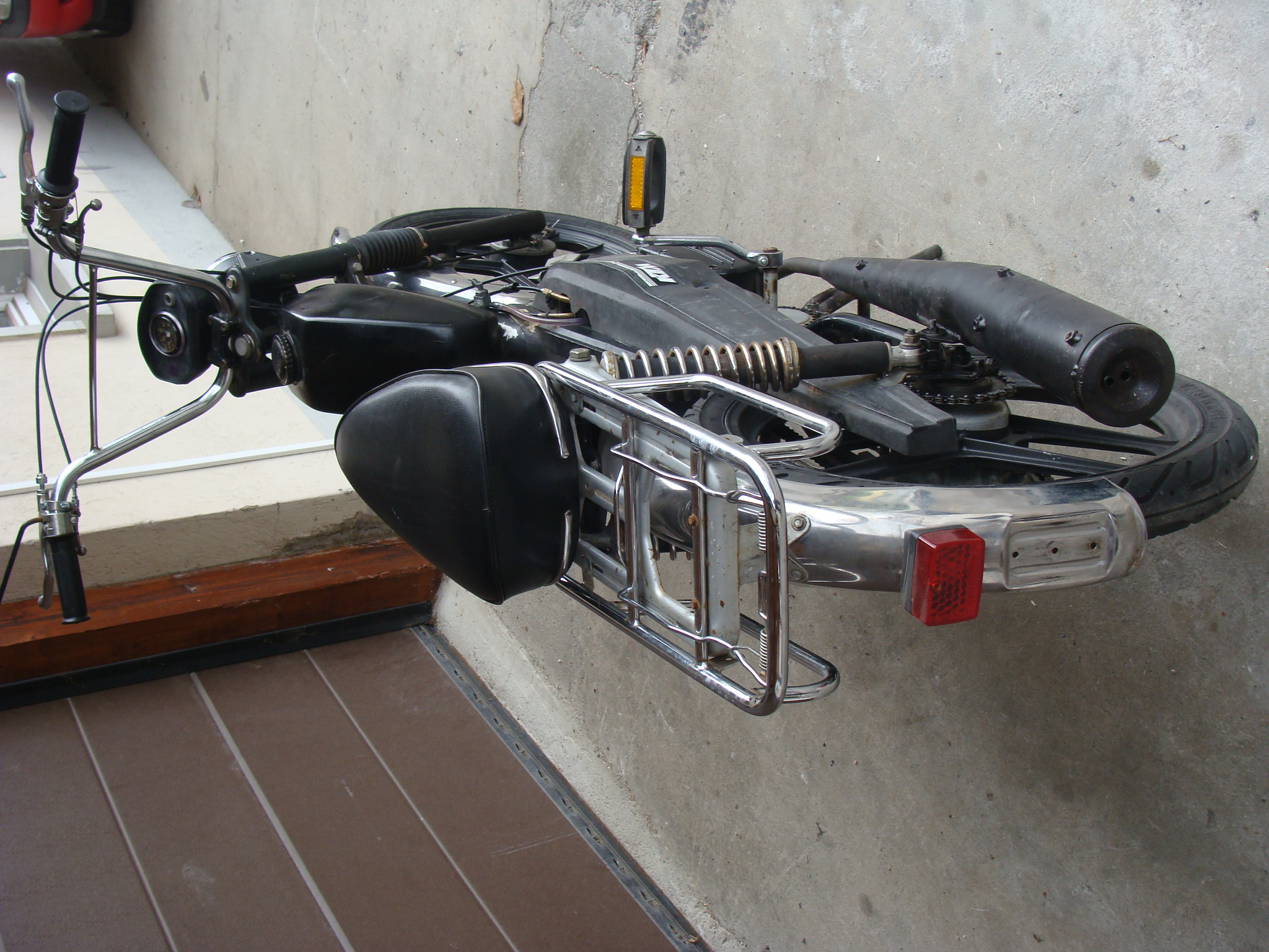 KTM2.JPG