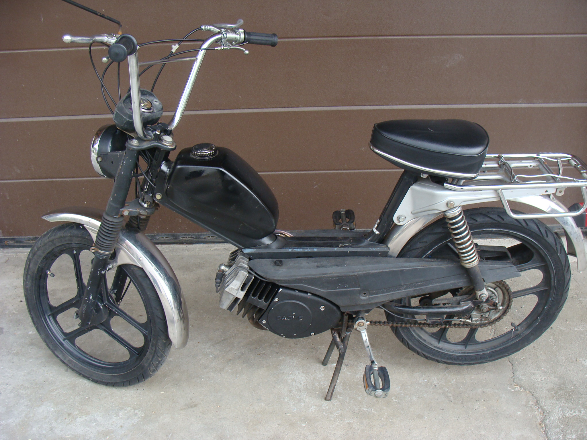 ktm3.JPG