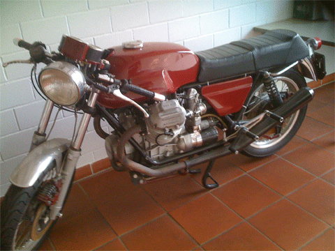 Moto-Guzzi-1.2.gif