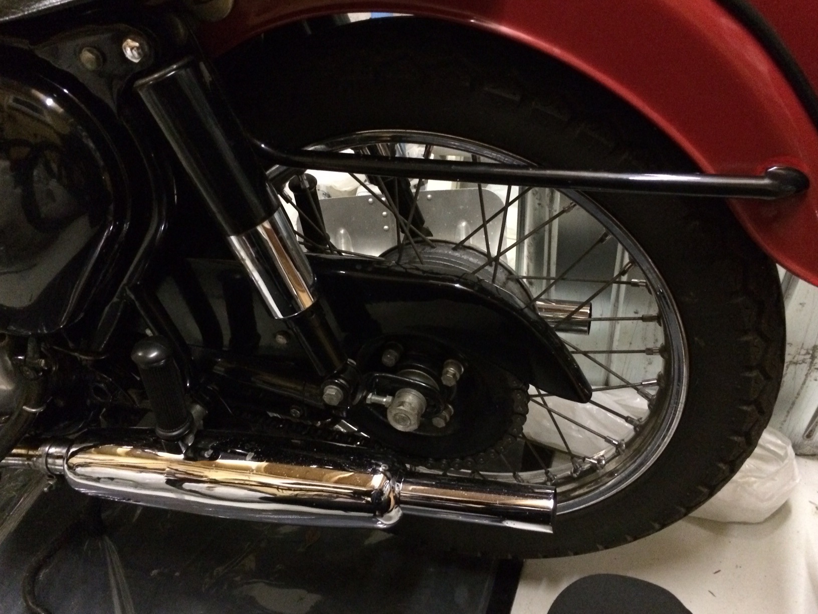 BSA hinten links.jpg