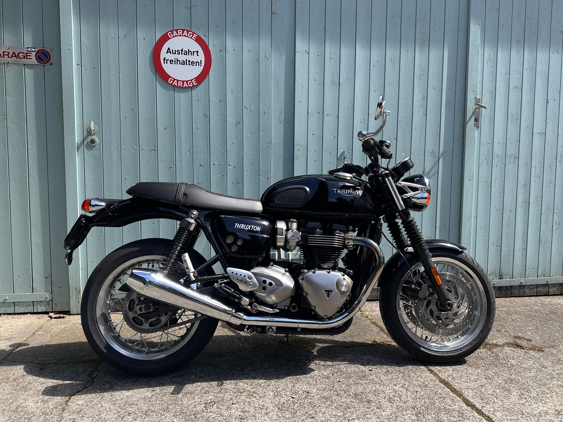 TT1200-03.JPG