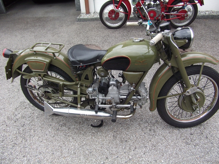 Guzzi_R.JPG