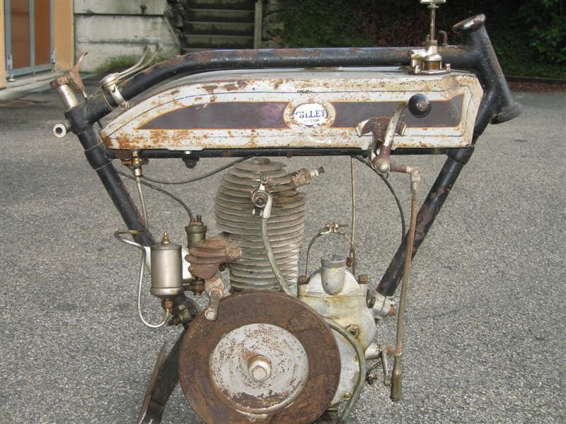 Stationärmotor ca 1925 001.jpg