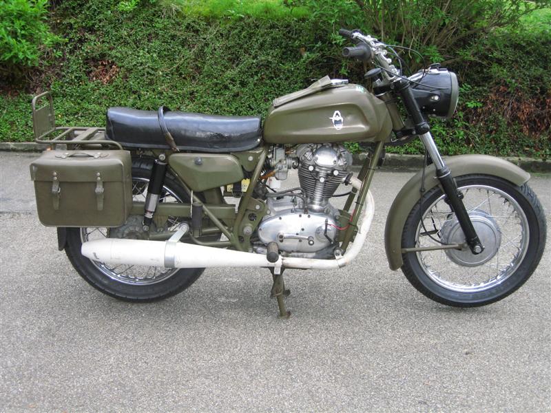 Condor 350  1975 006.jpg