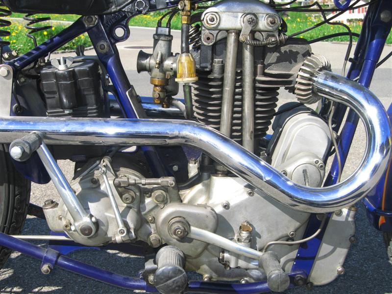 BSA 500 OHV 009 (Medium).jpg