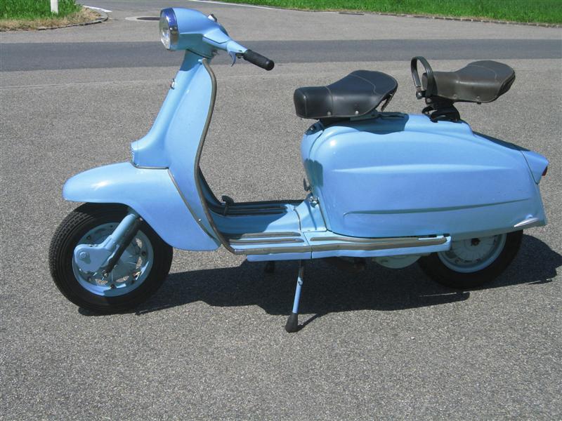 Lambrette Li Jg 64 001.jpg