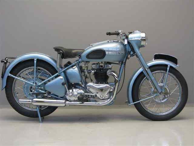 Triumph_6T_650_cc_Thunderbird_1950.jpg