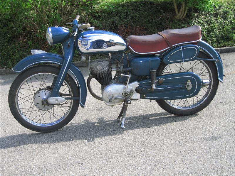 Super Fox 1956 001.jpg