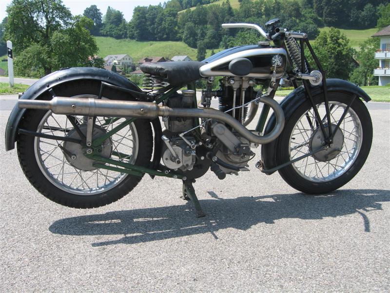 Triumph TWN 005.jpg