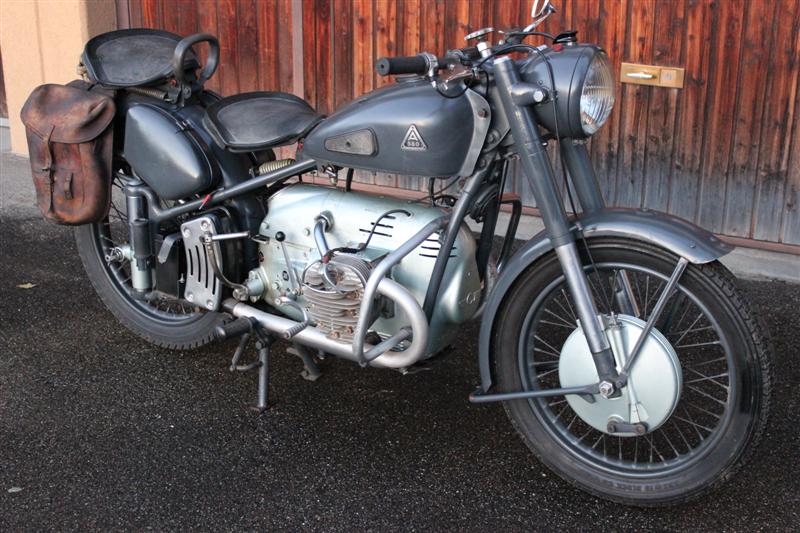 Condor A580 1951 015.jpg