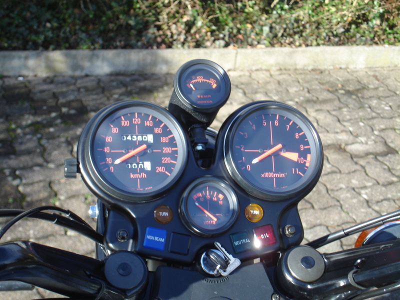 1-CBX  CB1 12-13 005.jpg