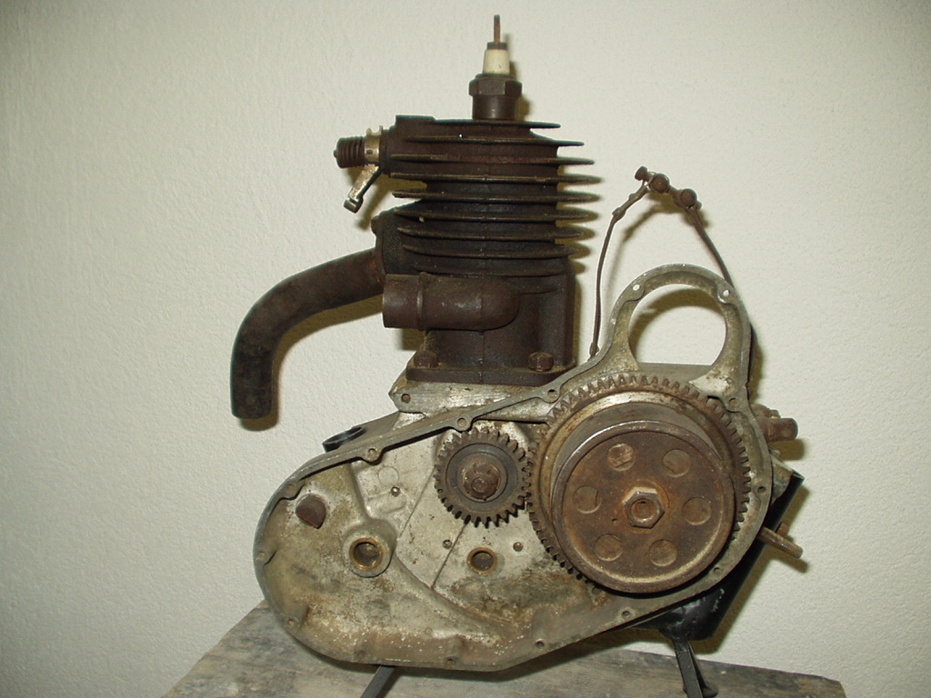 Motor MC253 3. .JPG