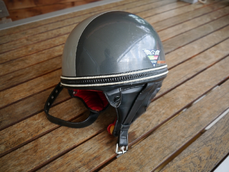 Helm1.jpg